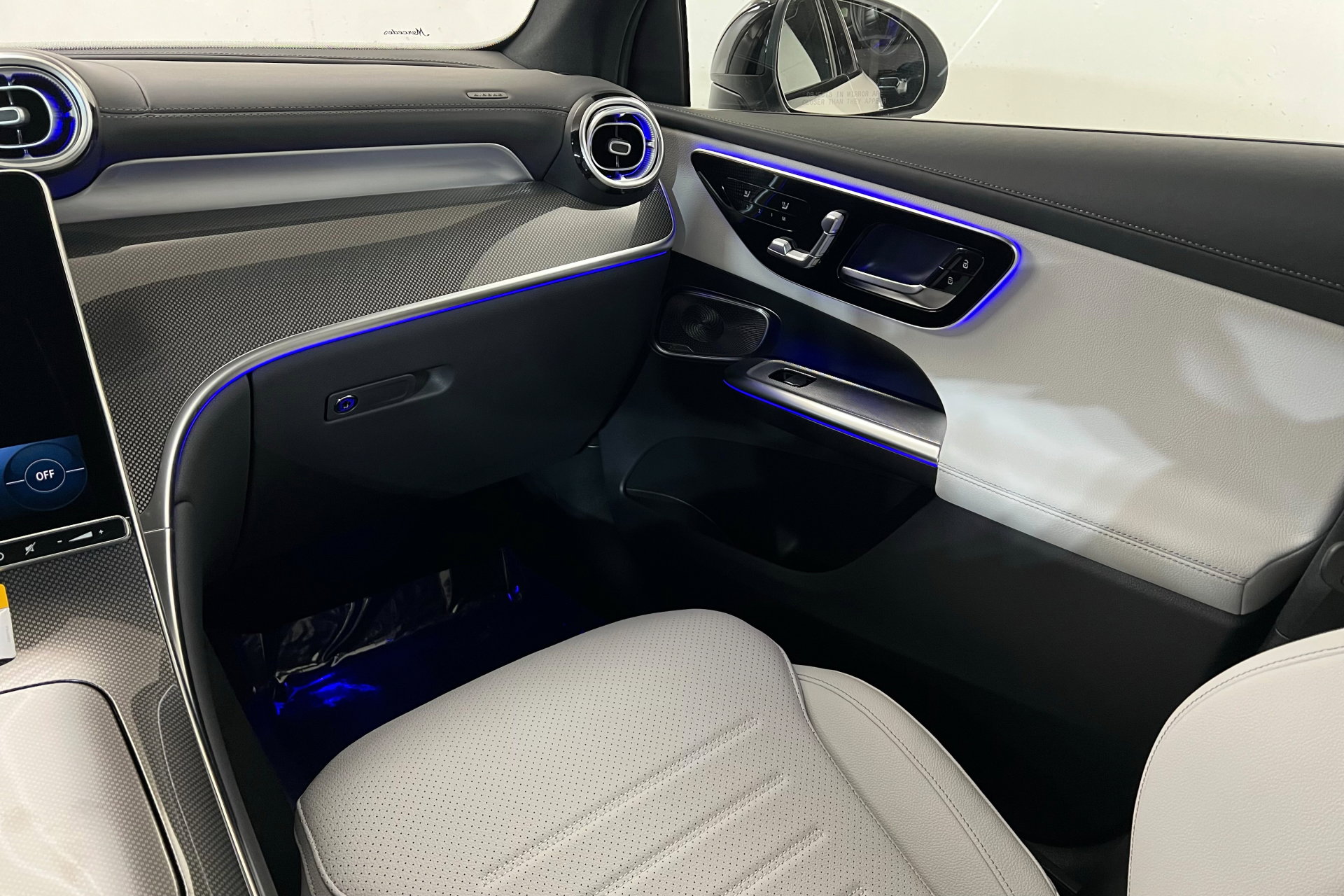 New 2026 Mercedes-Benz GLC 300 4MATIC image 10