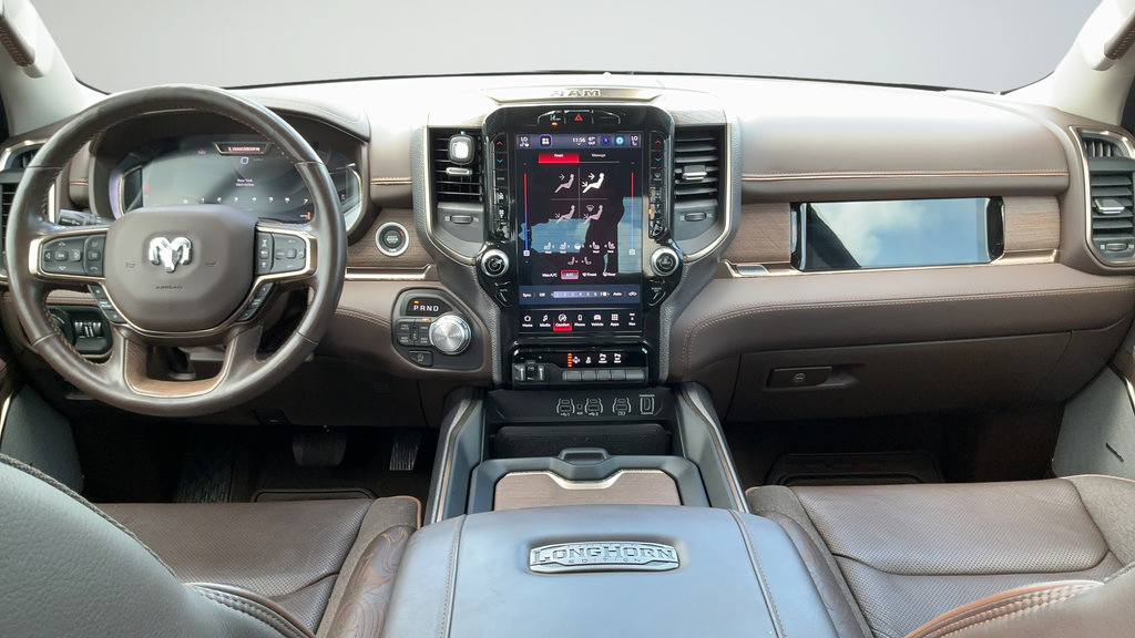 Used 2025 RAM 1500 Limited AWD/4WD image 7
