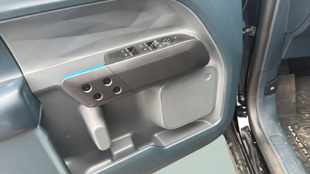 New 2026 Ford Maverick Lobo AWD/4WD image 25