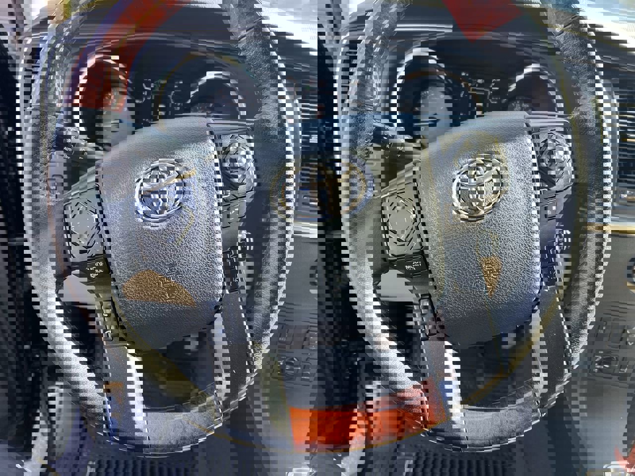 Used 2020 Toyota Sequoia Platinum image 18