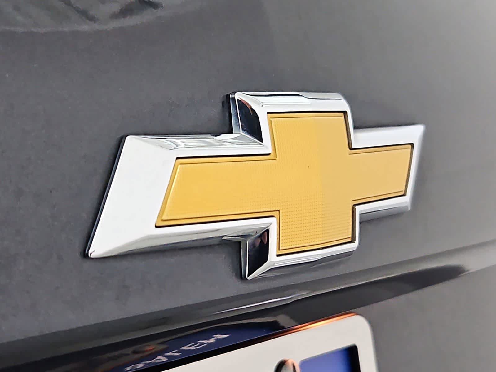 Used 2022 Chevrolet Equinox LT AWD/4WD image 11