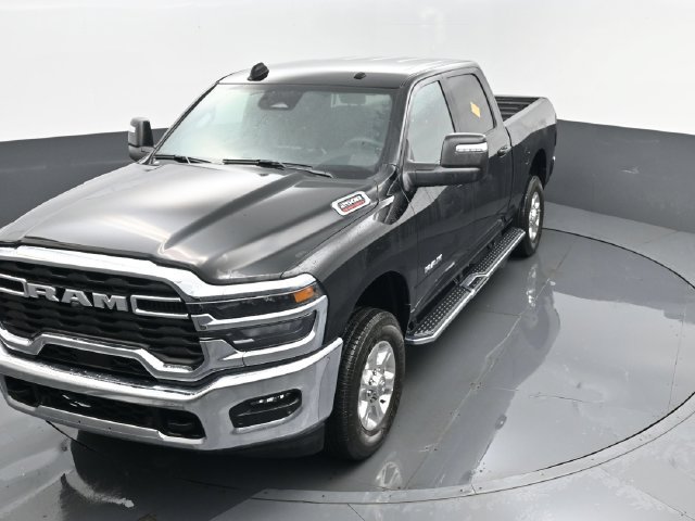 Used 2025 RAM 2500 Big Horn AWD/4WD image 18