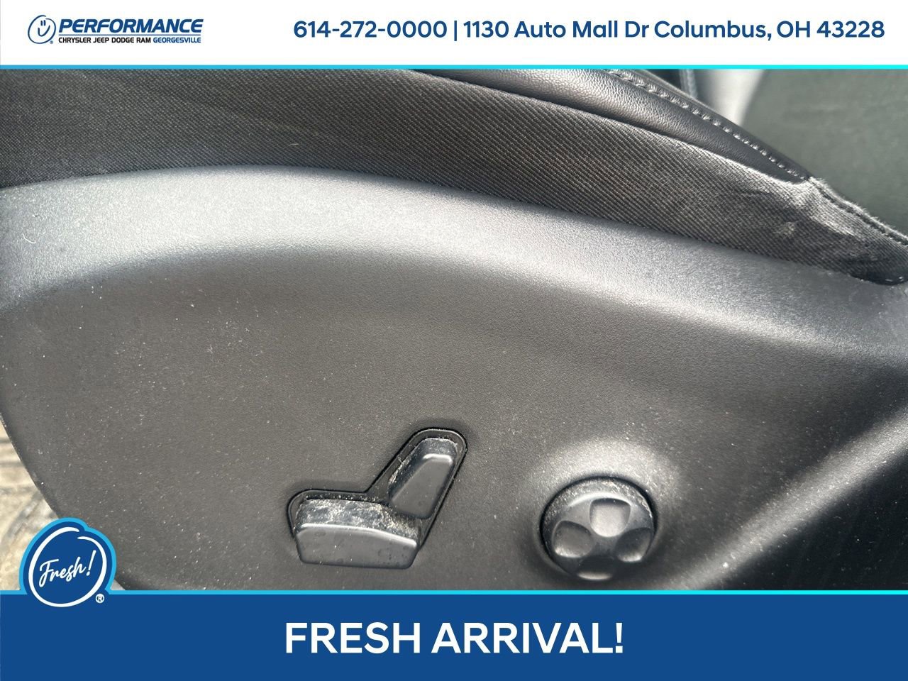 Used 2019 Jeep Cherokee Latitude Plus w/ Cold Weather Group image 16