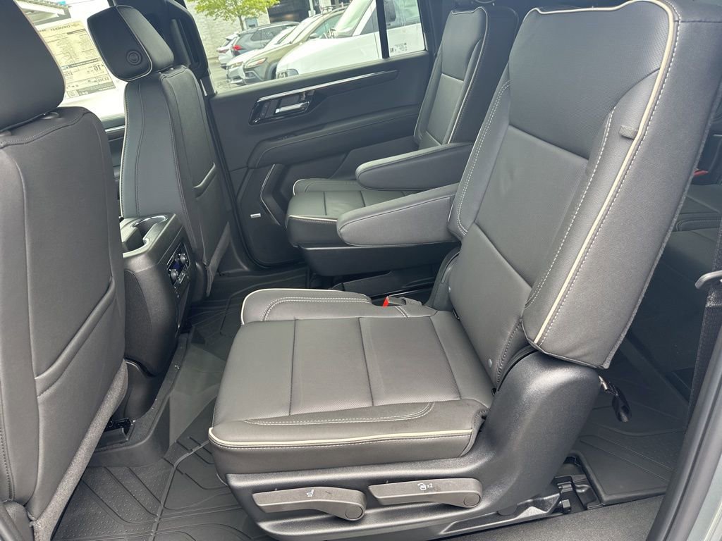 New 2026 Chevrolet Suburban Premier w/ Sun And Tow Package image 28