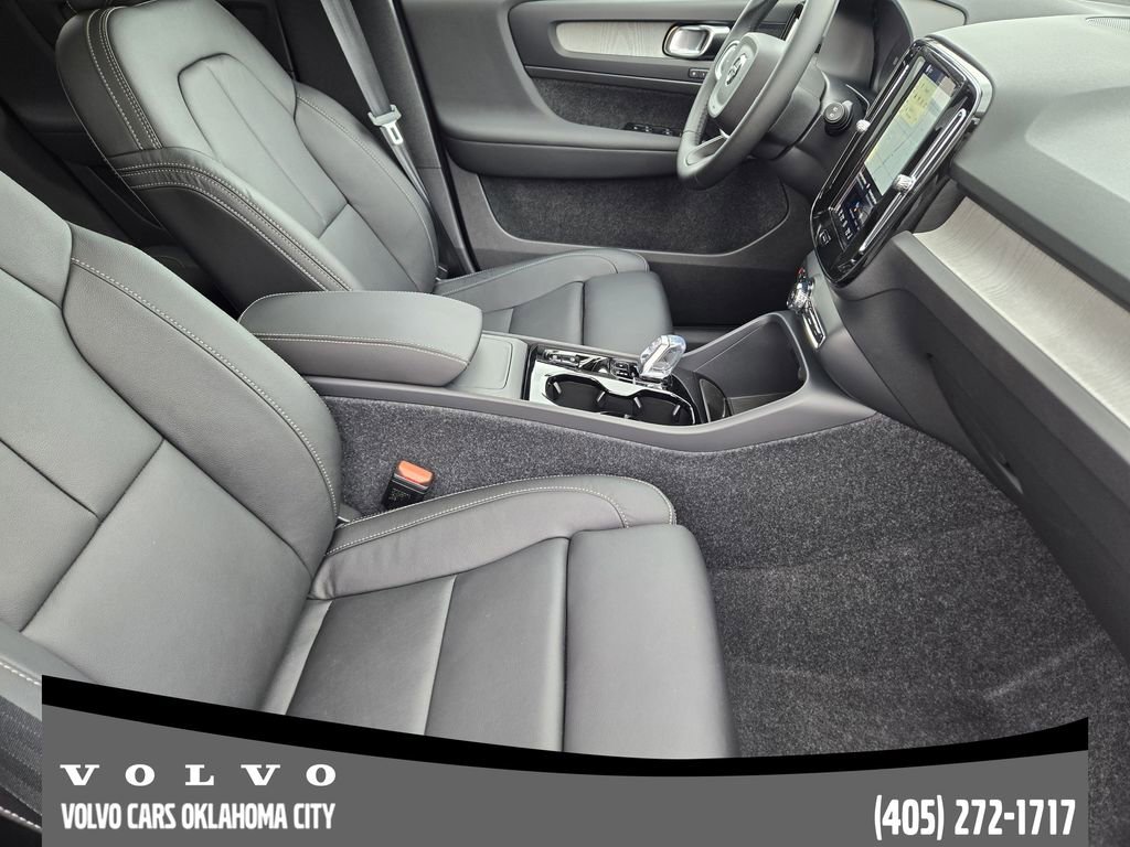 New 2026 Volvo XC40 B5 Plus w/ Protection Package Premier image 13