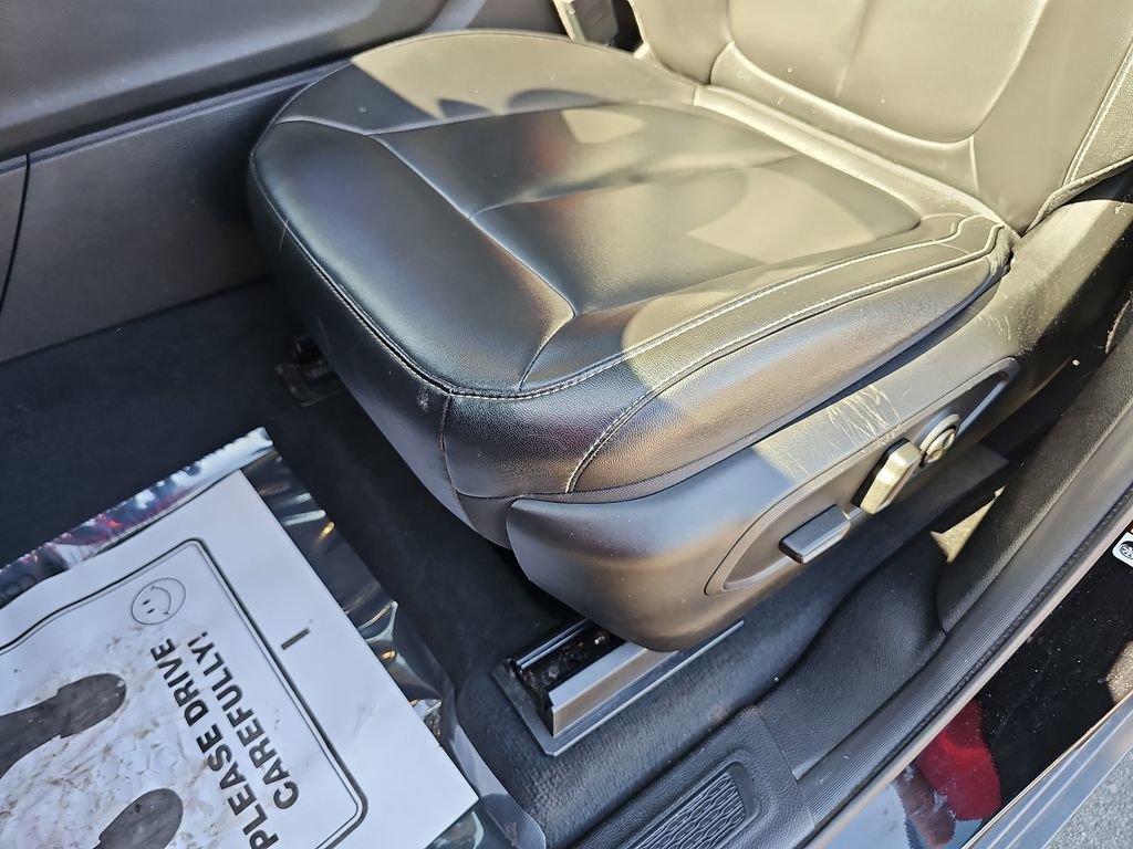 Used 2023 Jeep Grand Cherokee L Limited image 34