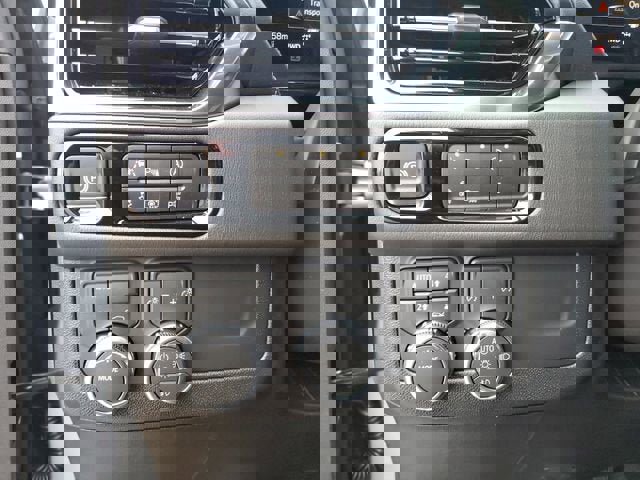 New 2026 GMC Yukon XL Denali w/ Sun & Power Step Package image 29