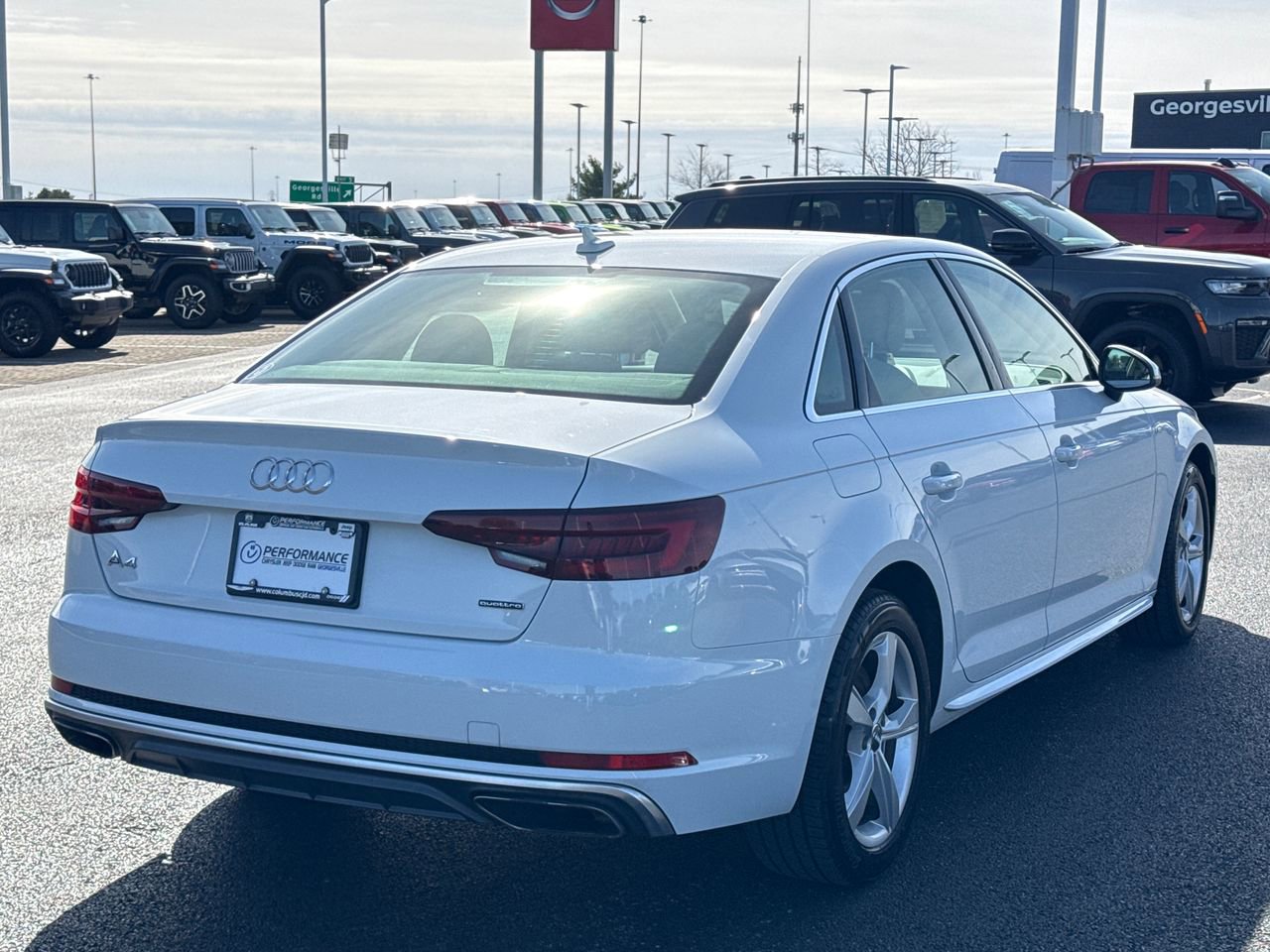 Used 2019 Audi A4 2.0T Premium w/ Convenience Package image 3