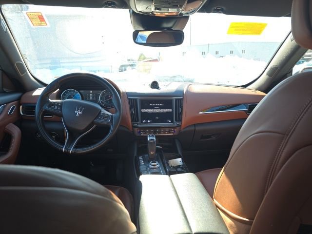 Used 2023 Maserati Levante GT image 13