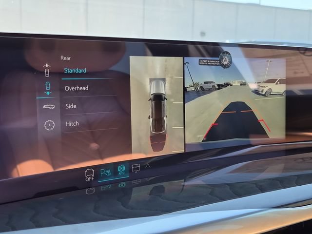 New 2026 Cadillac Escalade IQL Sport 2 w/ LPO, ONYX Package AWD/4WD image 16