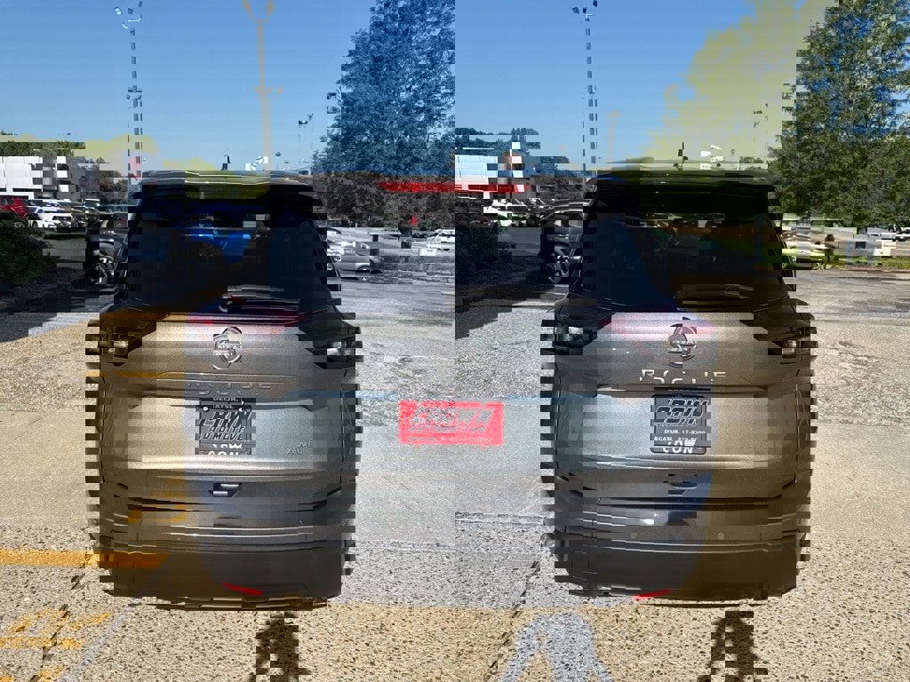 New 2026 Nissan Rogue S image 5