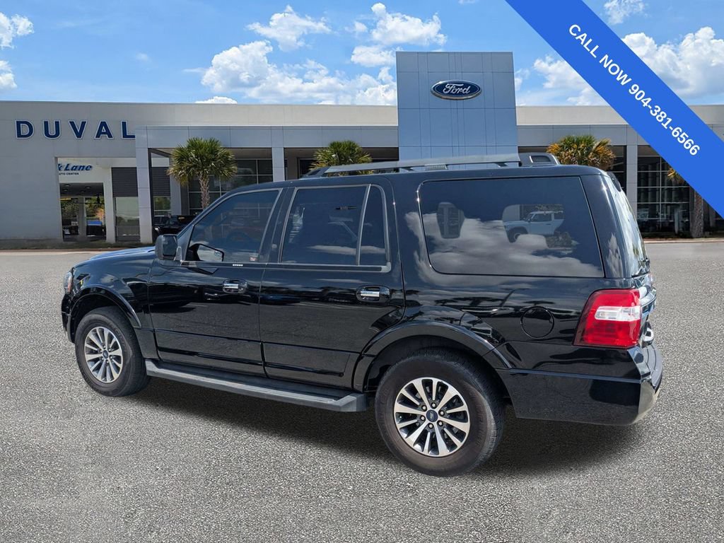 Used 2017 Ford Expedition XLT RWD image 6