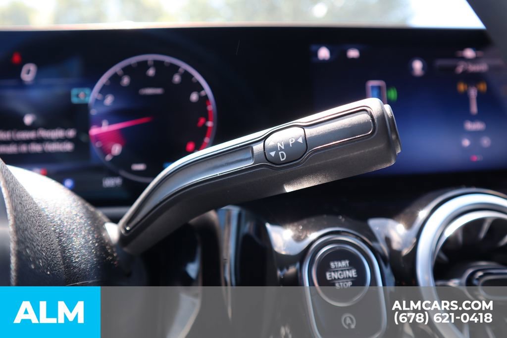 Used 2025 Mercedes-Benz GLA 250 image 32