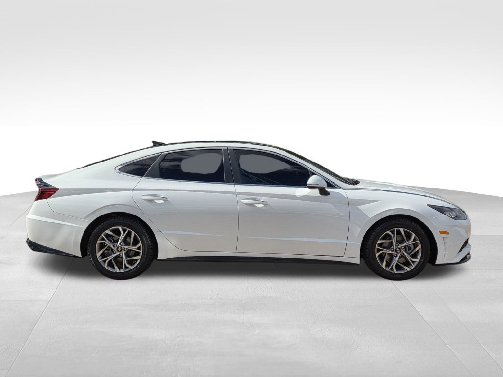 Used 2023 Hyundai Sonata SEL w/ Convenience Package FWD image 5