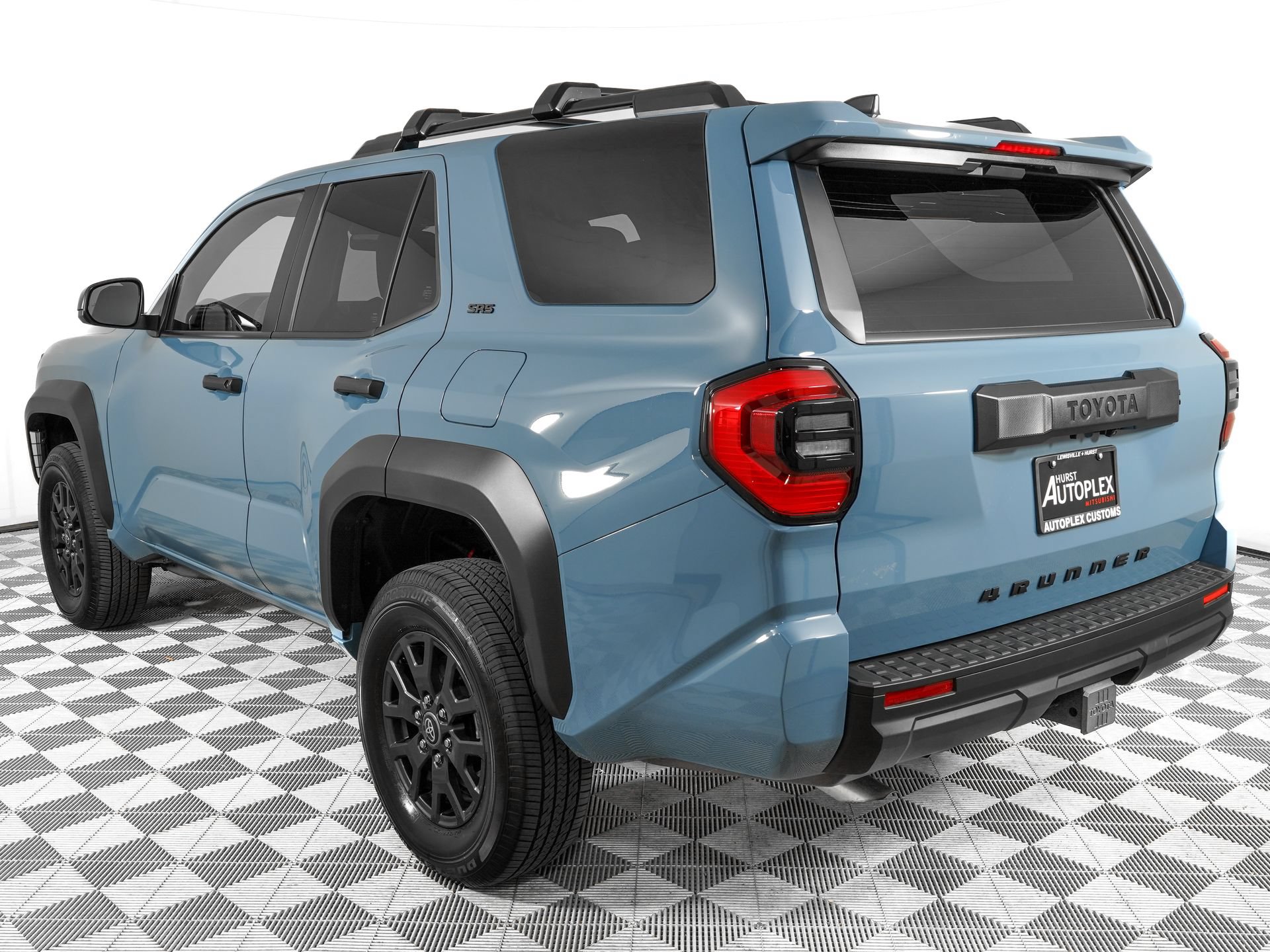 Used 2026 Toyota 4Runner SR5 AWD/4WD image 6