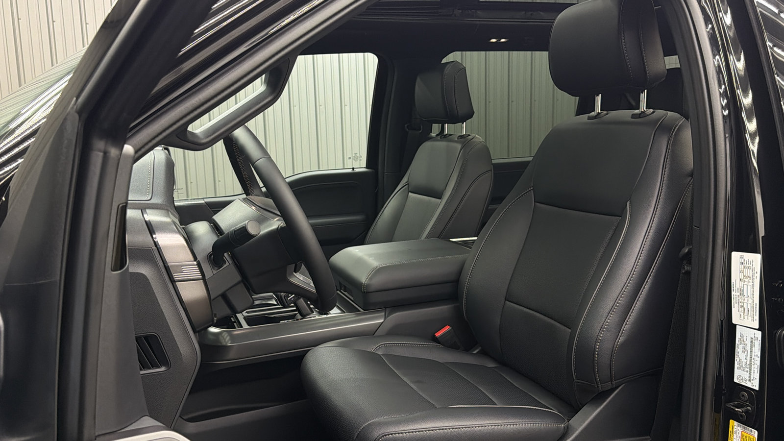 Used 2026 Ford F150 Lariat AWD/4WD image 32
