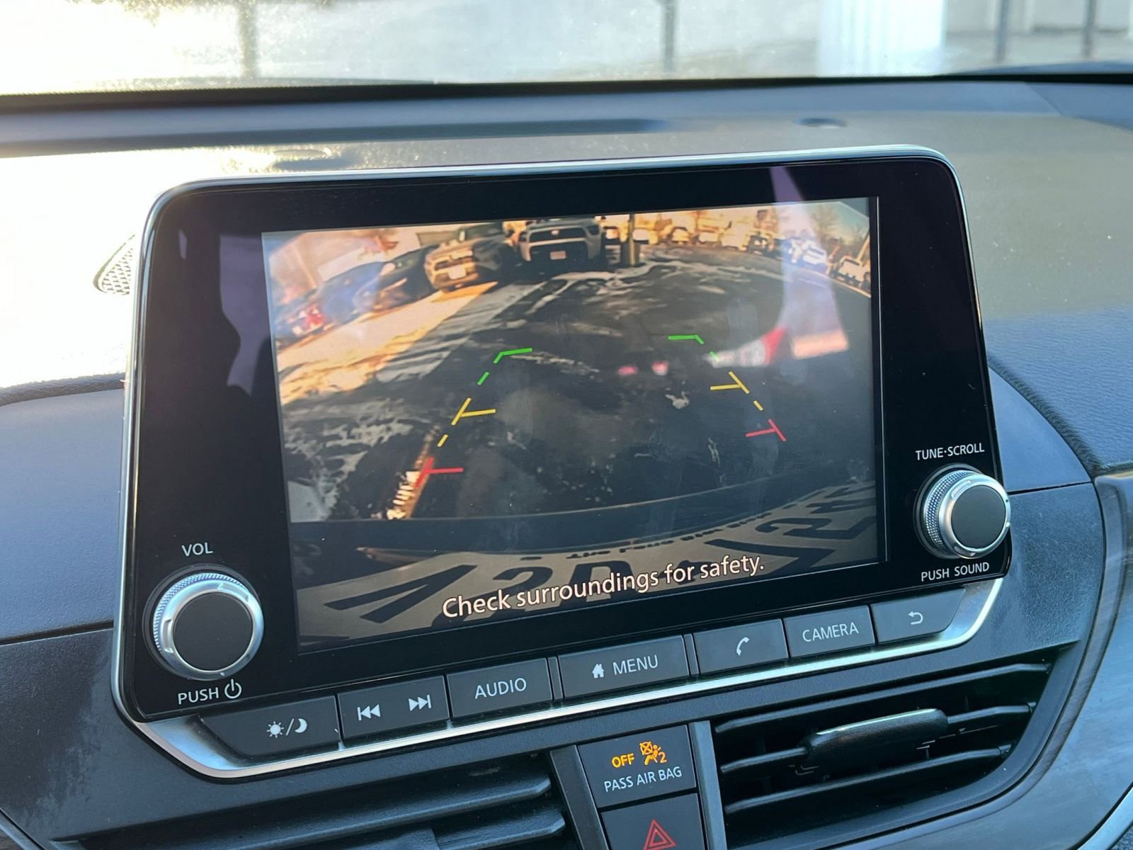 Used 2025 Nissan Altima 2.5 SV image 17