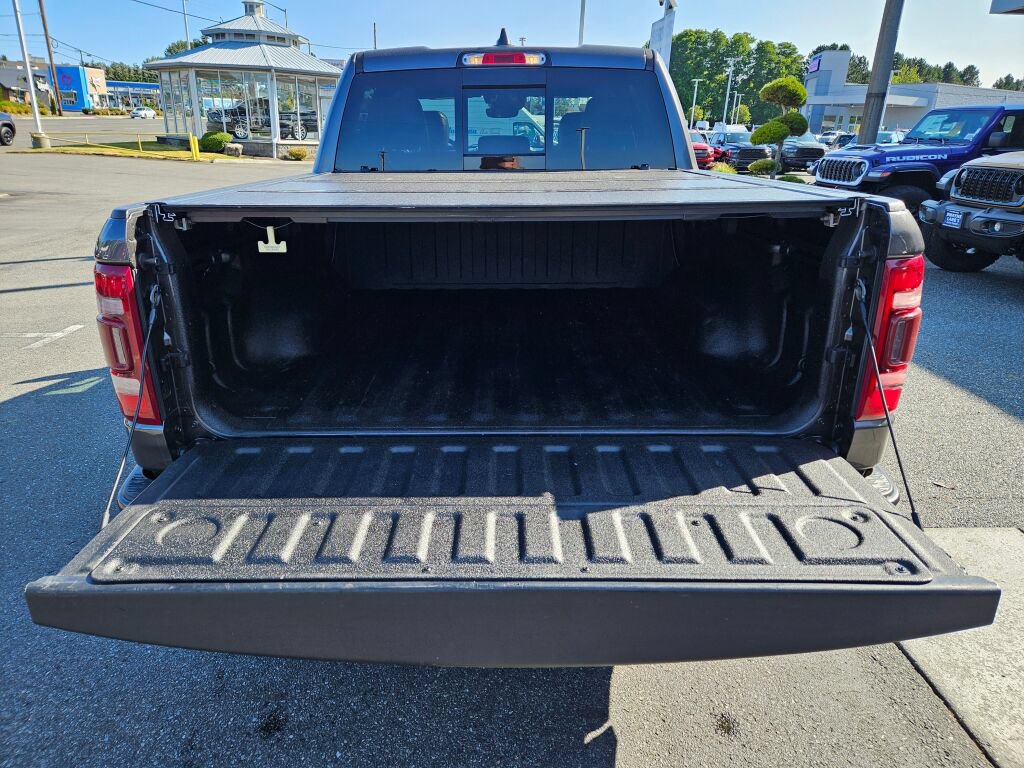 Used 2019 RAM 1500 Limited AWD/4WD image 9