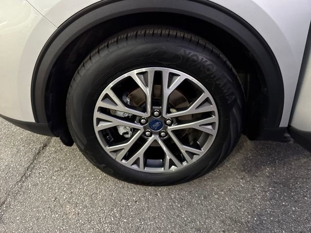 Used 2020 Ford Escape SEL image 27