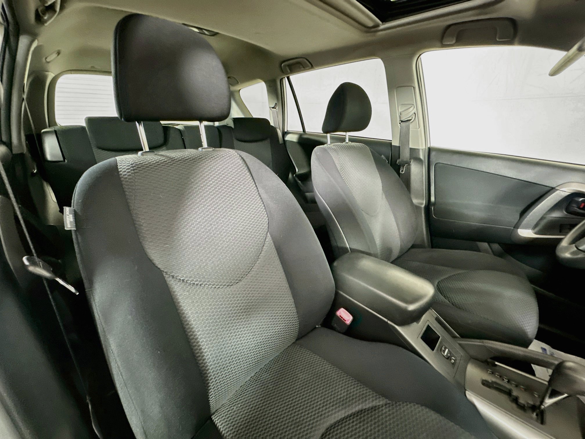 Used 2007 Toyota RAV4 Sport AWD/4WD image 25