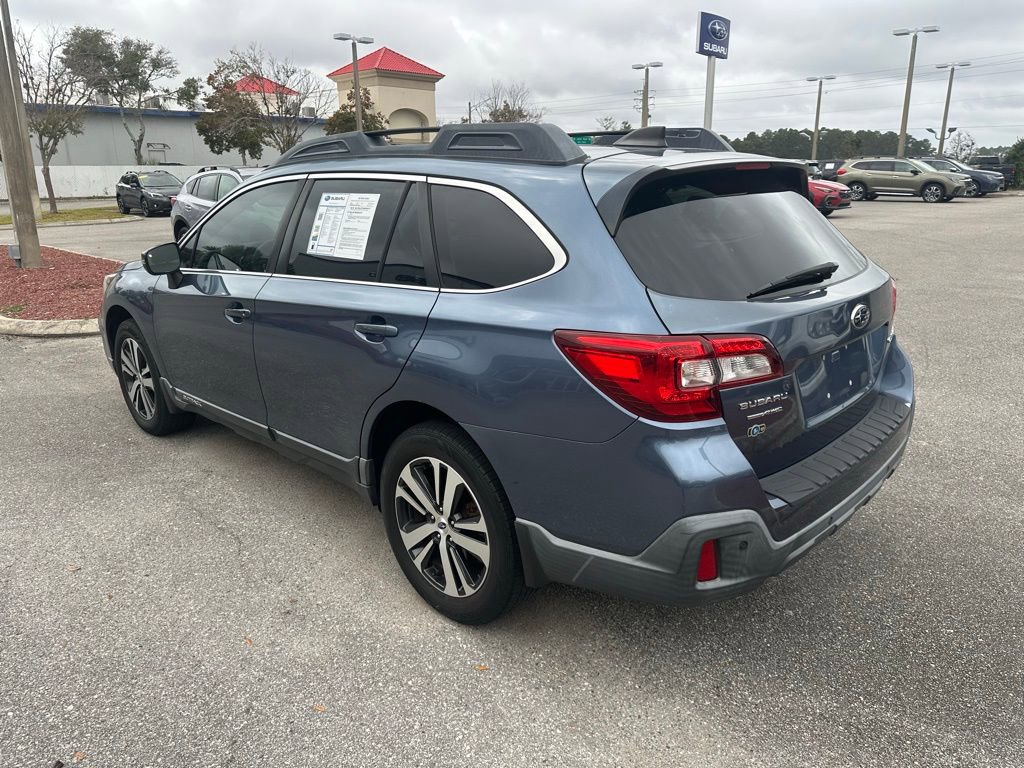 Used 2018 Subaru Outback 2.5i Limited image 9