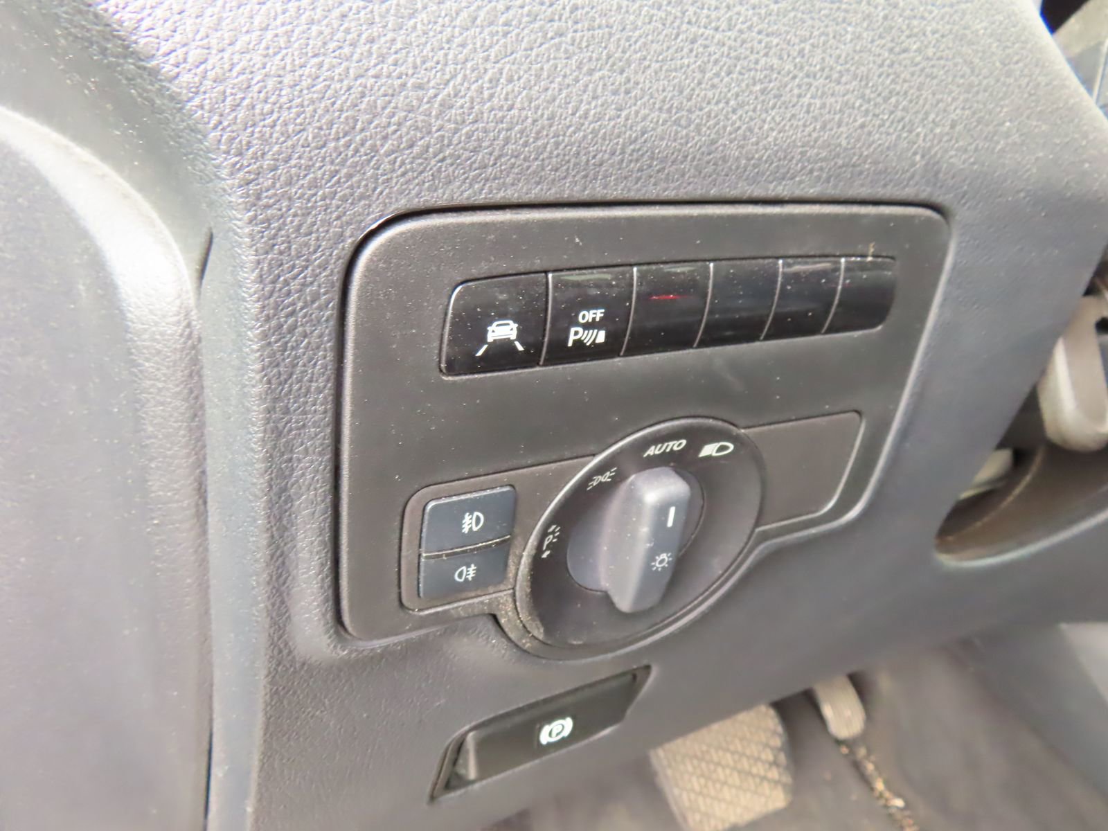 Used 2016 Mercedes-Benz Metris Passenger image 14