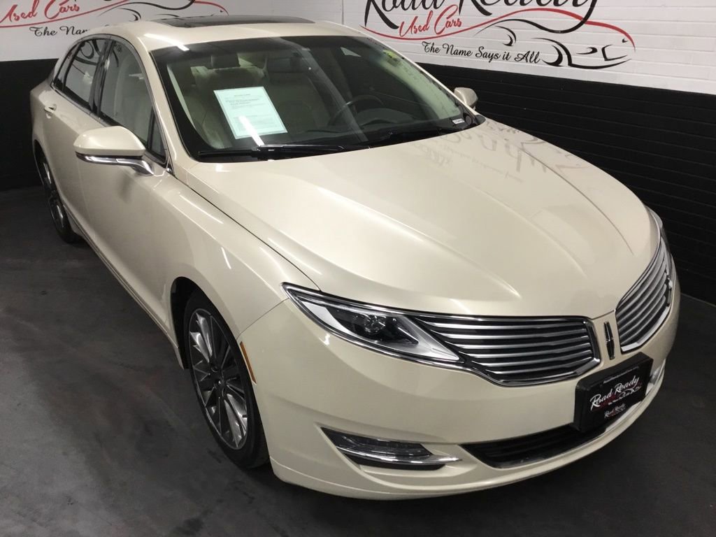 Used 2015 Lincoln MKZ AWD w/ Equipment Group 102A Reserve image 2