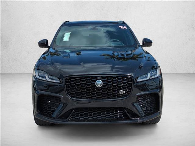 Used 2024 Jaguar F-PACE SVR AWD/4WD image 2