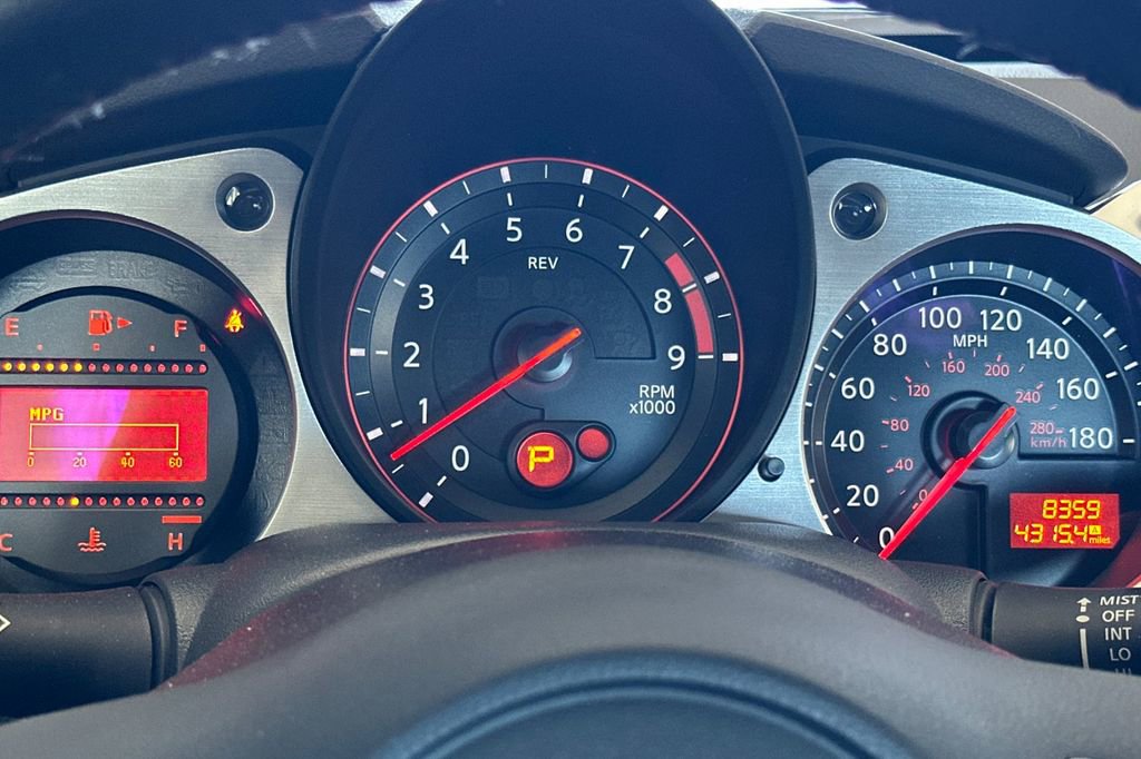 Used 2019 Nissan 370Z Touring Sport image 23