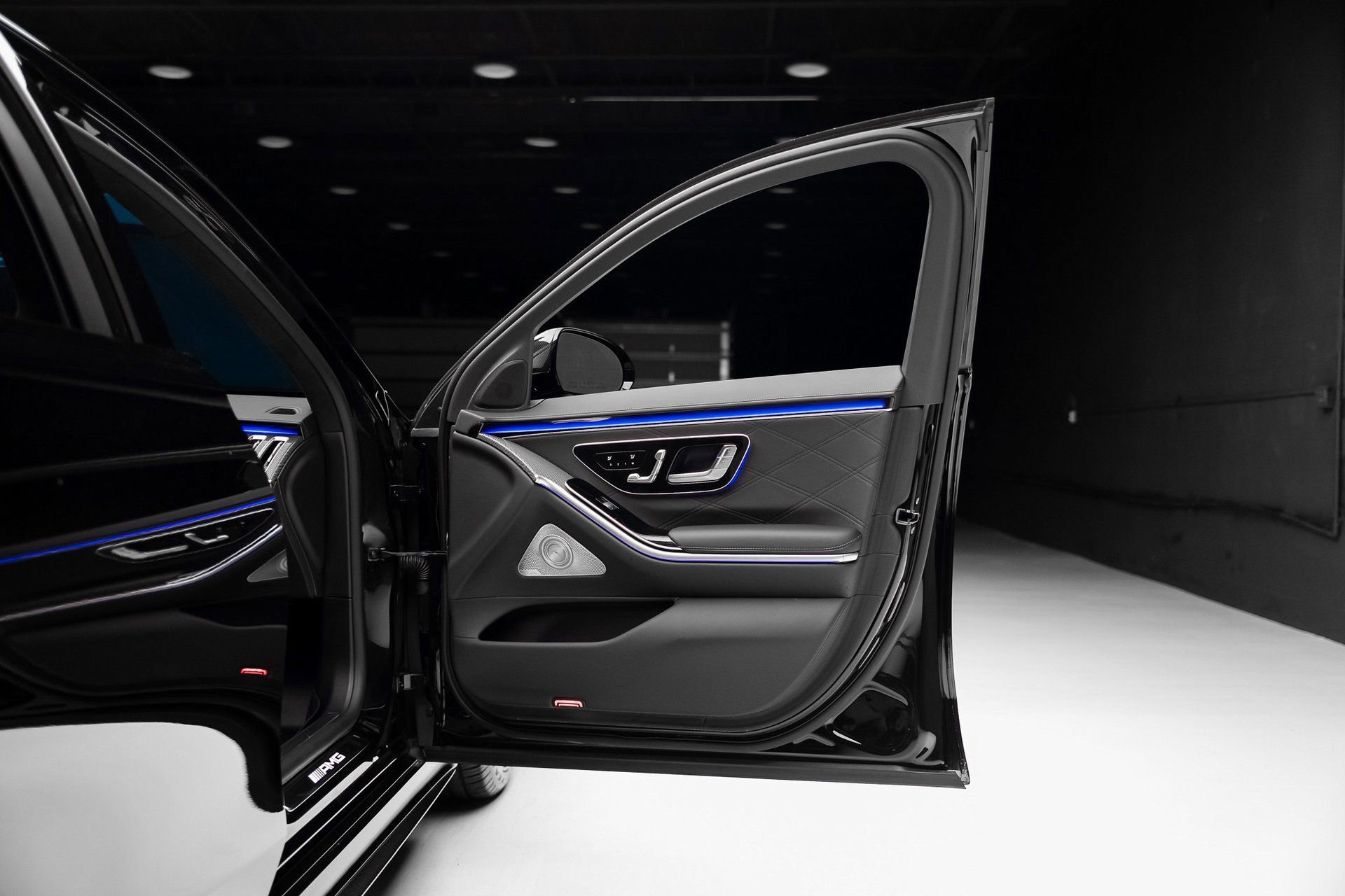 Used 2025 Mercedes-Benz S 63 AMG S image 63