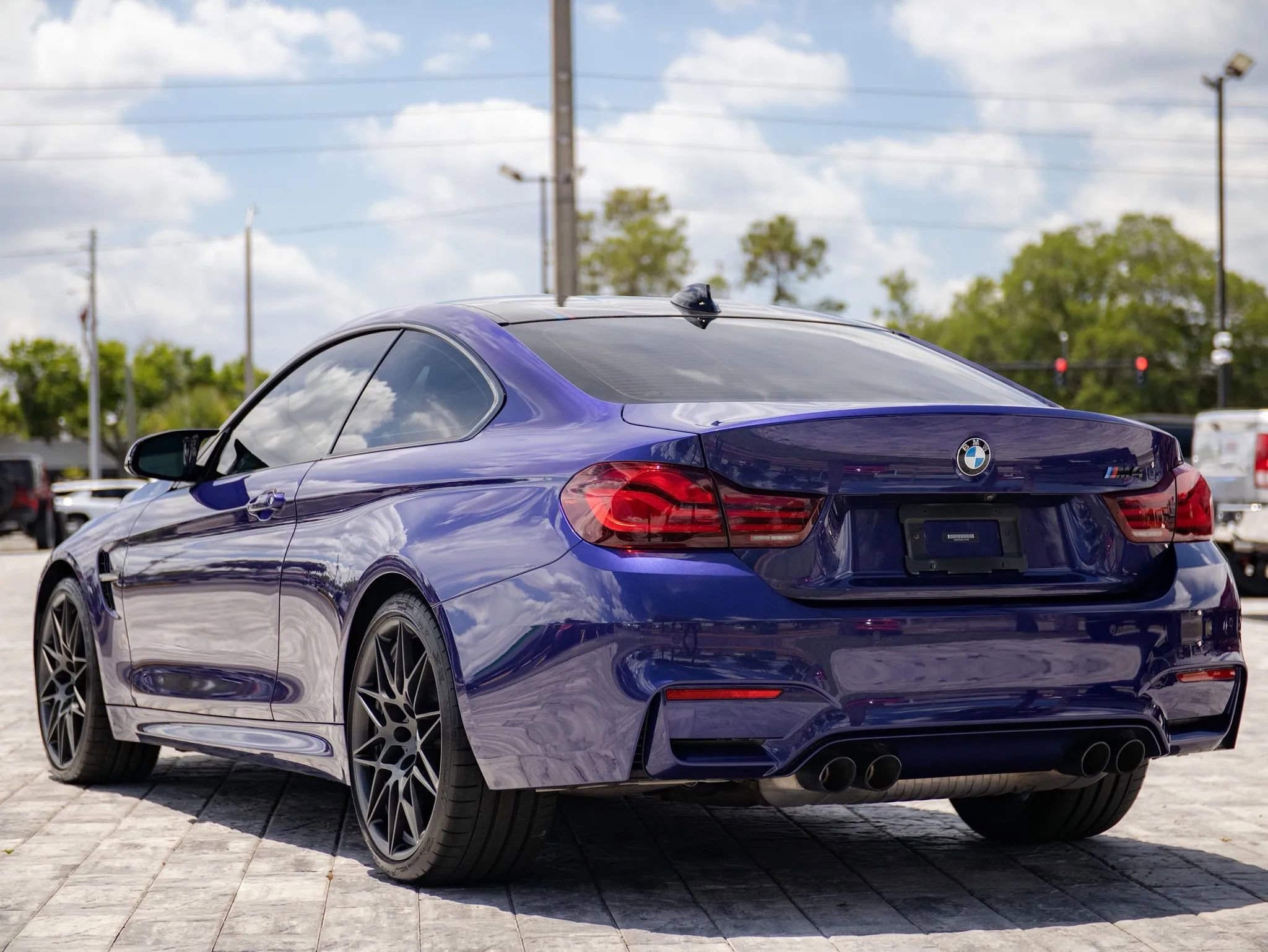Used 2020 BMW M4 Coupe RWD image 19
