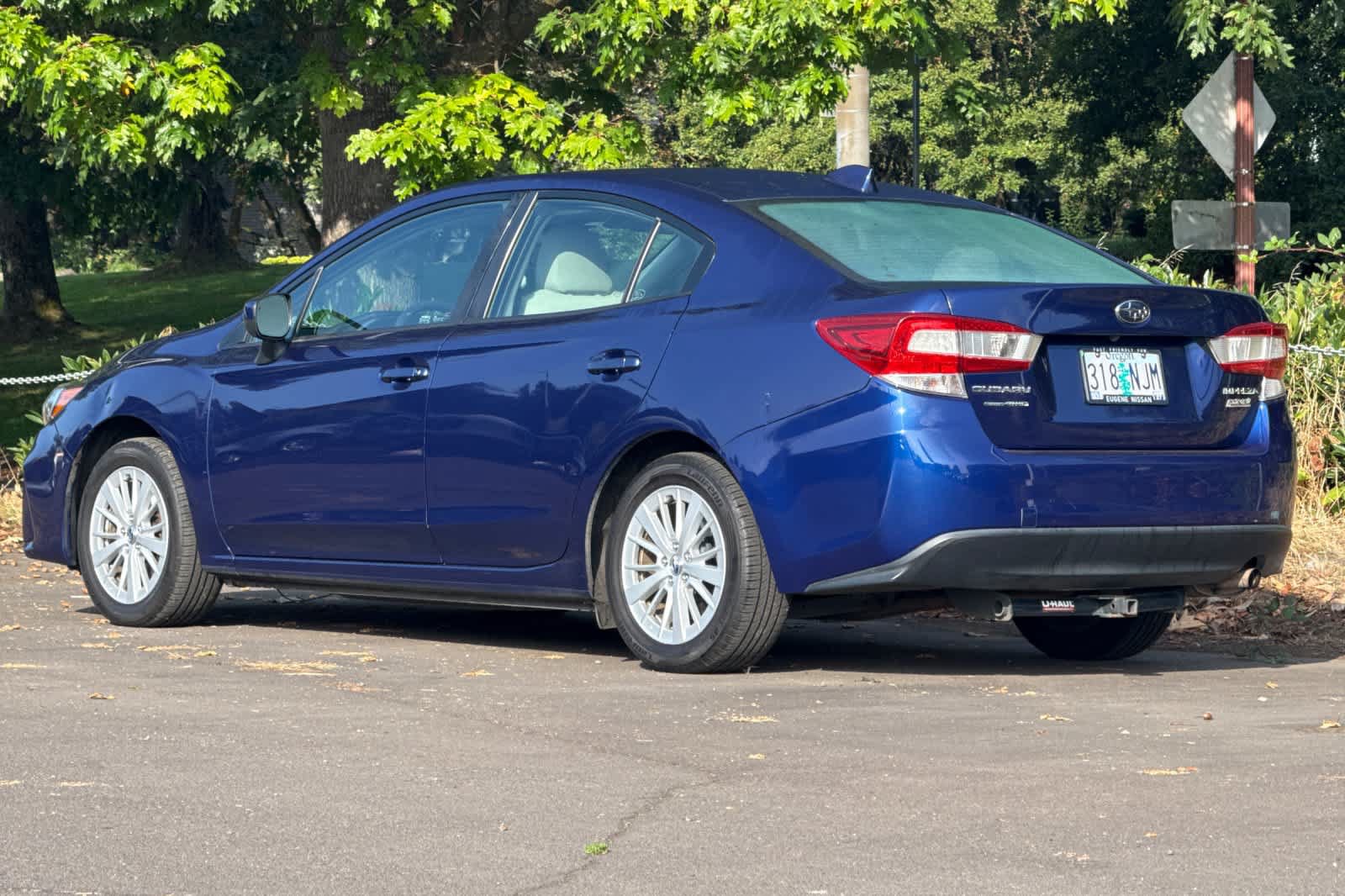 Used 2017 Subaru Impreza 2.0i Premium w/ Popular Package #1 AWD/4WD image 6