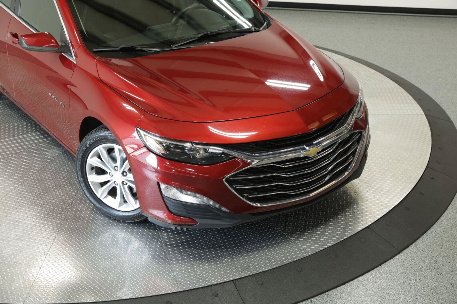 Used 2025 Chevrolet Malibu LT FWD image 47