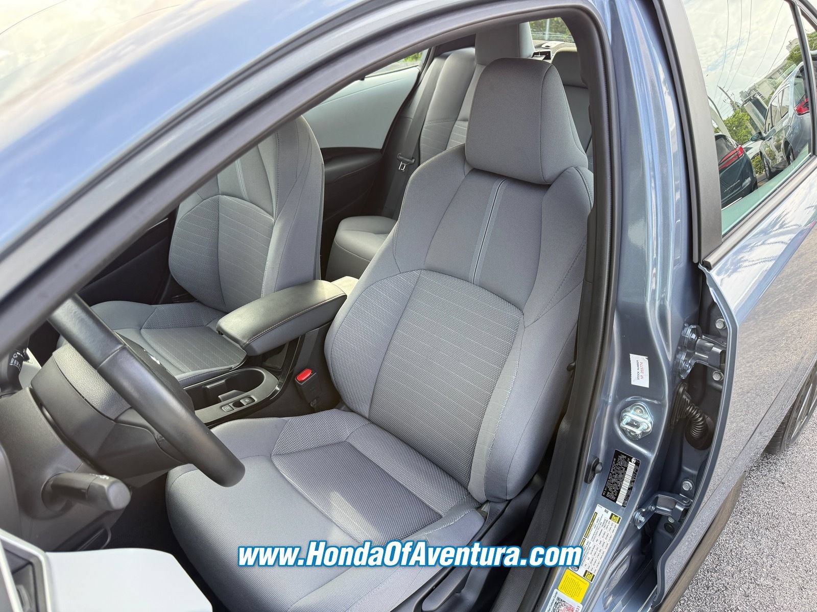 Used 2025 Toyota Corolla SE FWD image 20