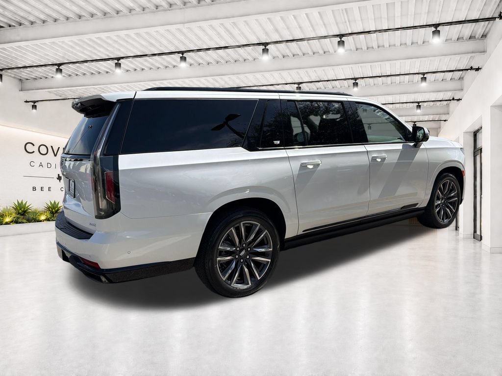 Used 2024 Cadillac Escalade ESV Sport Platinum w/ LPO, Floor Liner Package AWD/4WD image 13