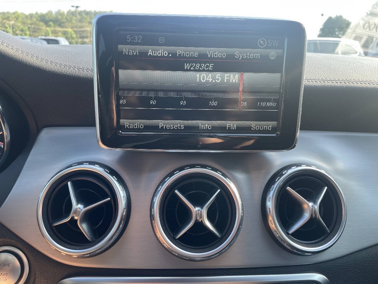 Used 2015 Mercedes-Benz GLA 45 AMG 4MATIC image 26