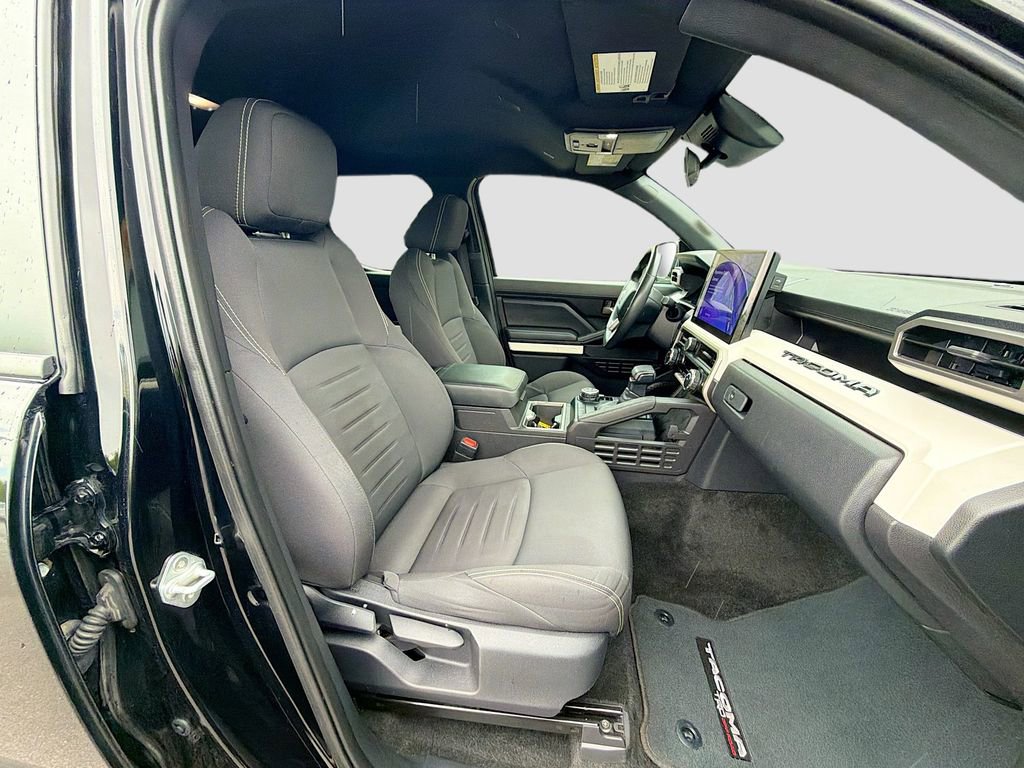 Used 2024 Toyota Tacoma TRD Off-Road image 14