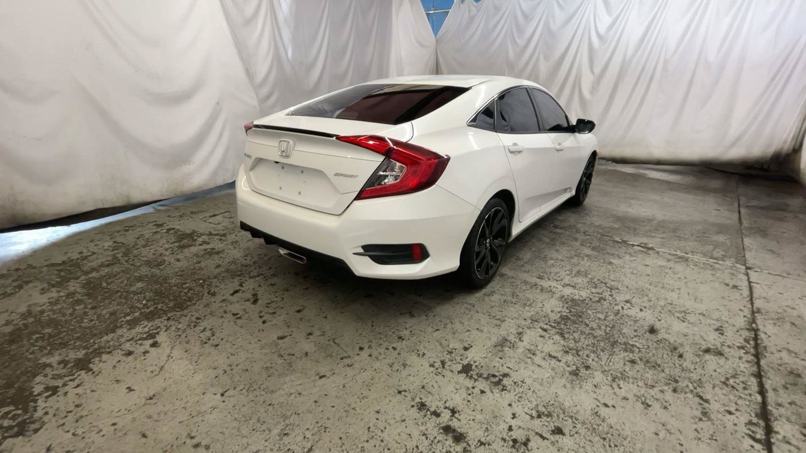 Used 2019 Honda Civic Sport image 6