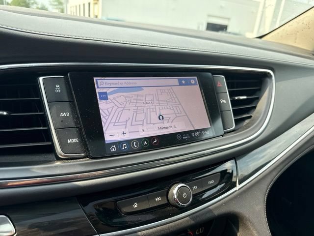 Used 2021 Buick Enclave Essence w/ Sound and Sites Package AWD/4WD image 23