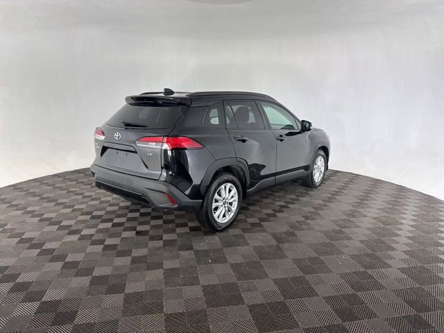 Used 2022 Toyota Corolla Cross LE FWD image 5