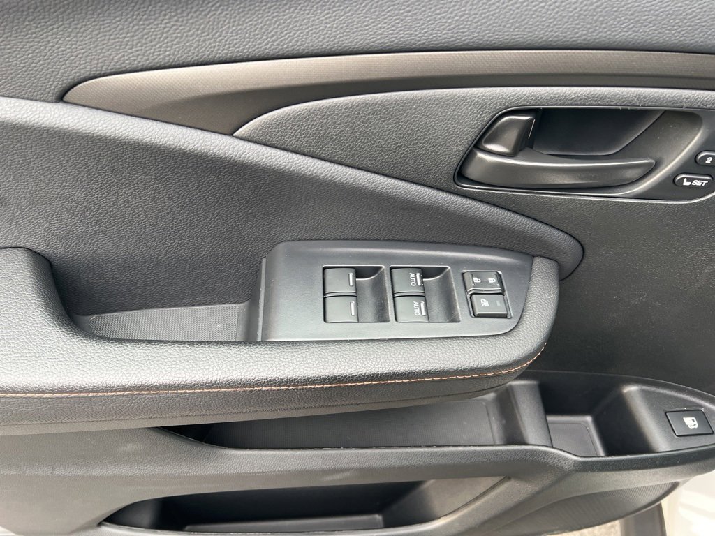 Used 2024 Honda Ridgeline TrailSport image 9