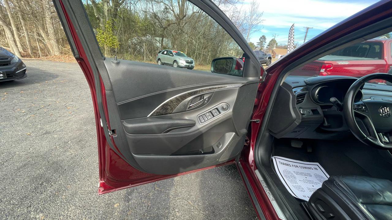 Used 2016 Buick LaCrosse Leather image 16