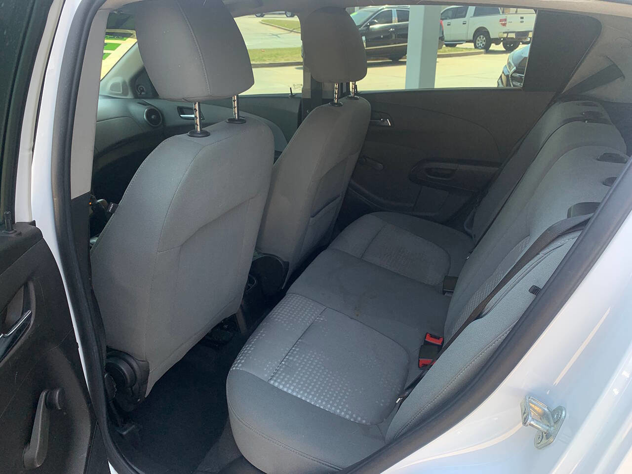 Used 2014 Chevrolet Sonic LS FWD image 10