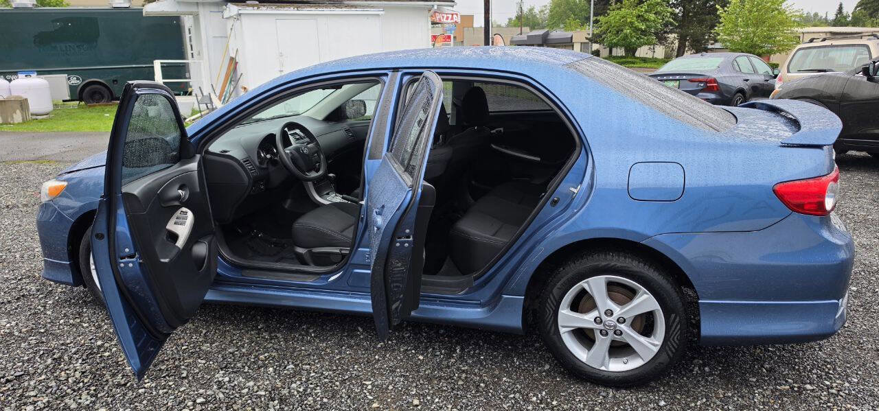 Used 2013 Toyota Corolla S w/ Preferred Accessory Pkg #2 FWD image 14