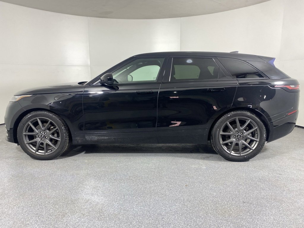 Used 2022 Land Rover Range Rover Velar R-Dynamic S image 8