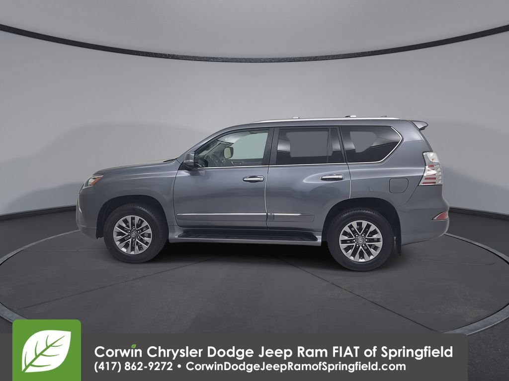 Used 2017 Lexus GX 460 Luxury w/ Preferred Accessory Package image 9