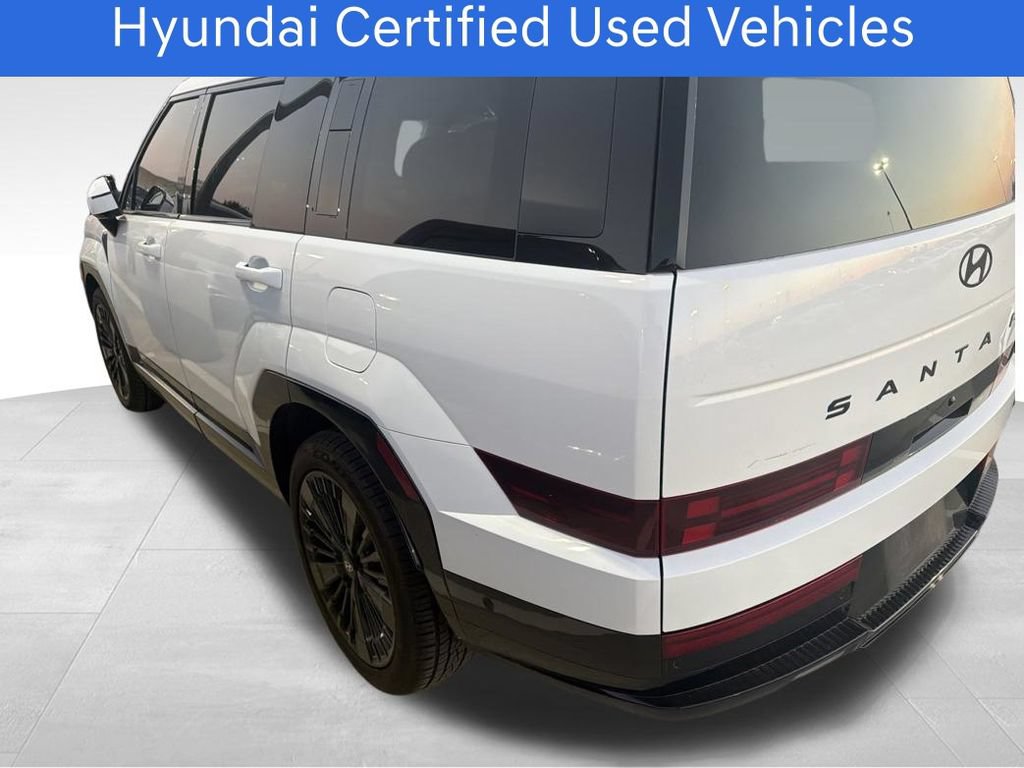 Used 2025 Hyundai Santa Fe Calligraphy FWD image 4