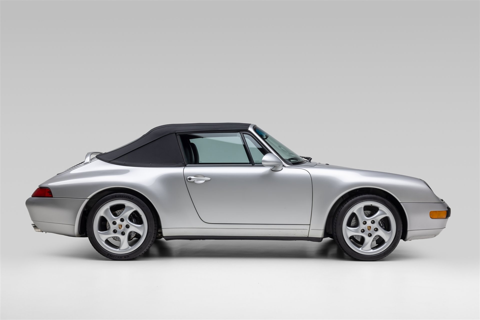 Used 1998 Porsche 911 Cabriolet image 14
