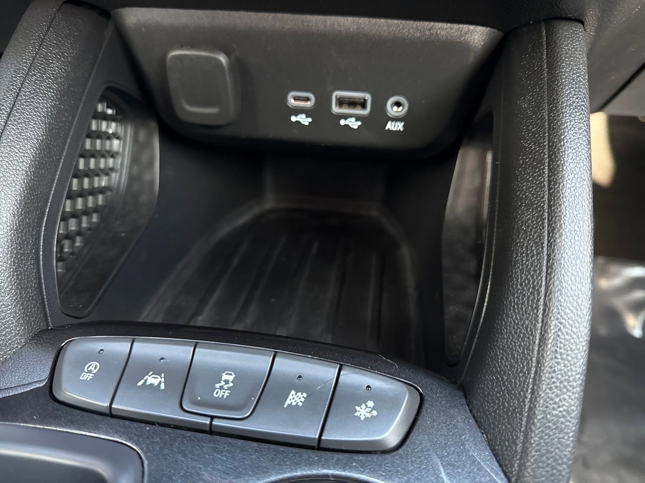 Used 2022 Chevrolet TrailBlazer LT w/ Convenience Package image 23