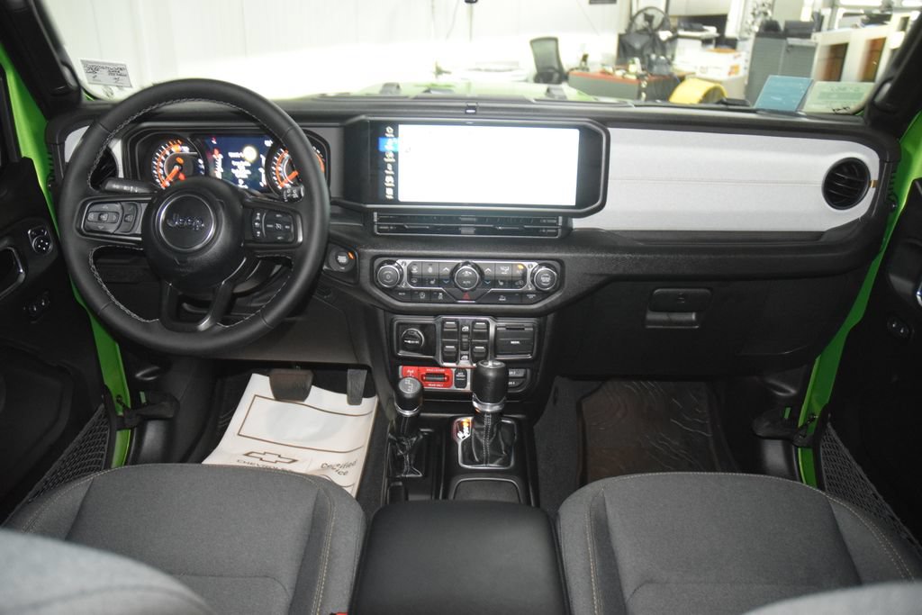 Used 2026 Jeep Wrangler Unlimited Sport AWD/4WD image 28